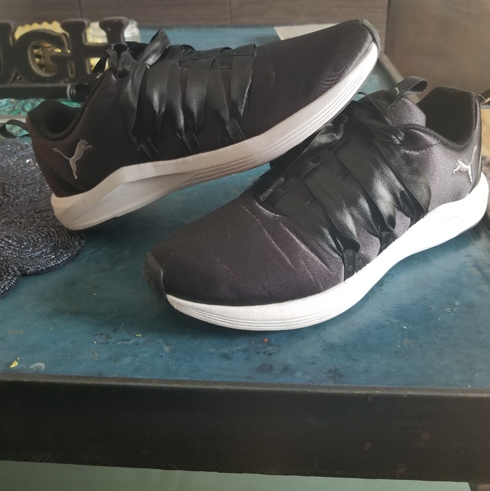 Puma soft foam sneakers